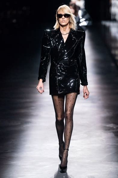 sfilata yves saint laurent 2019 parigi|Saint Laurent RTW Fall 2019 .